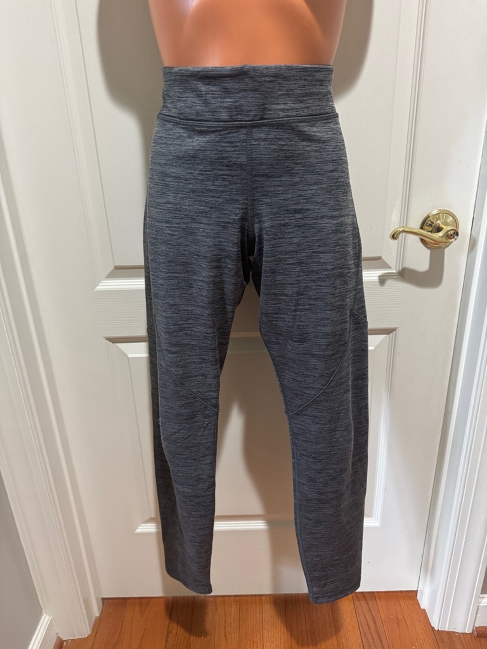 UNDER ARMOUR Gray Space Dye Full Length Leggings Style 1318026 XL $60 EUC KL